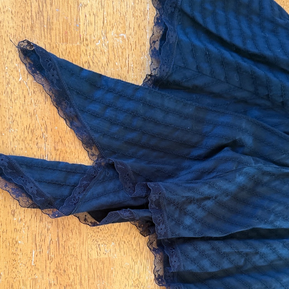 GAP Black Skirt - Picture 5 of 7
